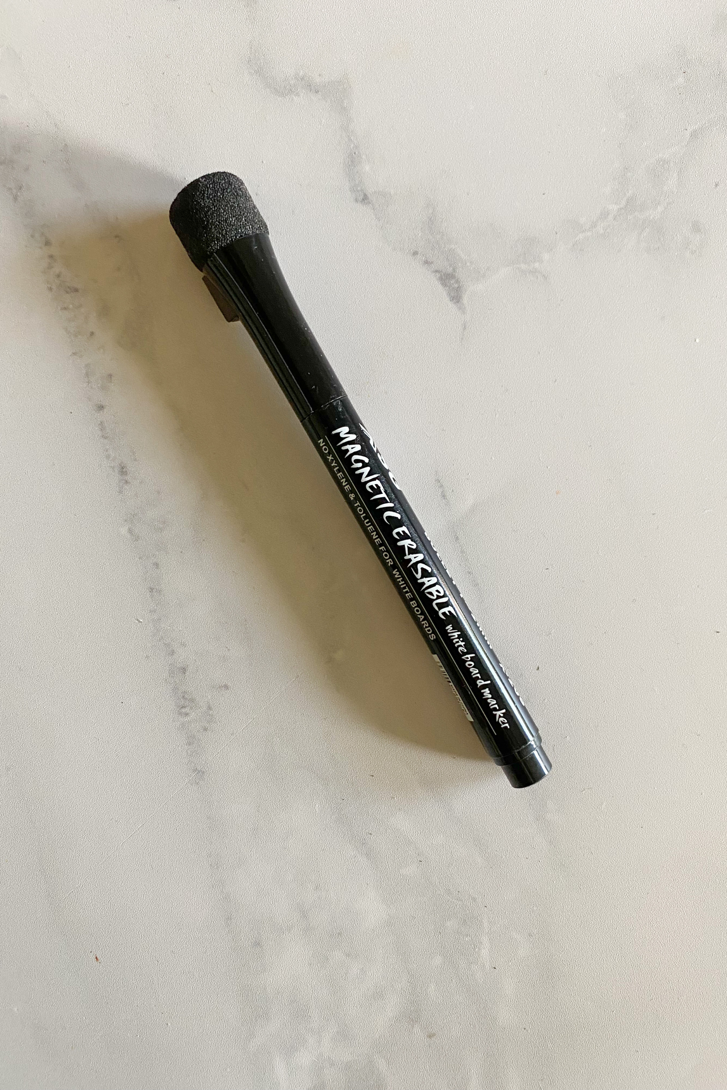 Magnetic White Board Marker with eraser